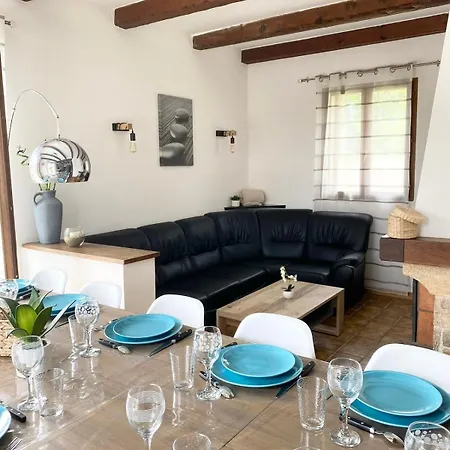 Marie-france Avec Piscine Privée Сasa de vacaciones *